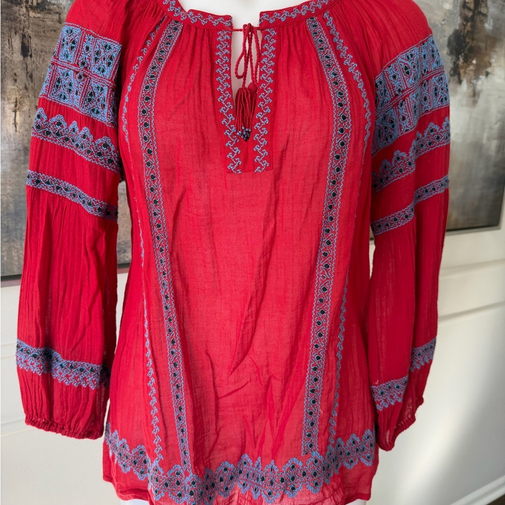 Joie woman’s Embroidered Red long sleeve Blouse Sz Medium Cotton